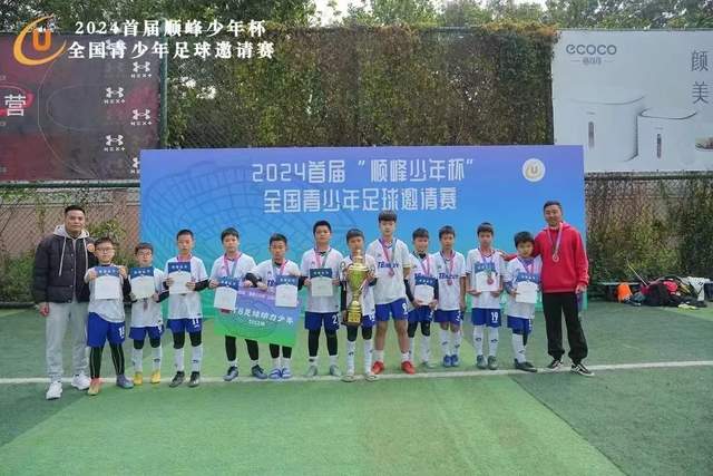 76人计划让詹姆斯主导控球位置 实现进攻战略的全面掌控